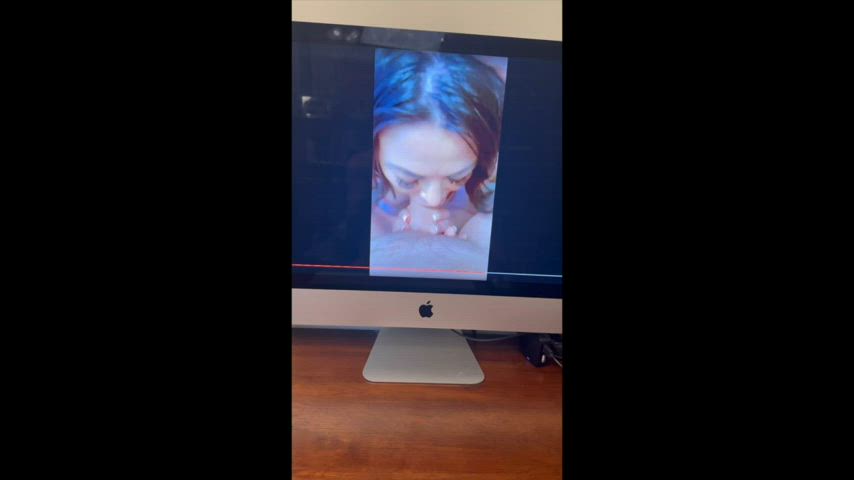 Blowjob coming right out of your screen and into your lap!!! : video clip