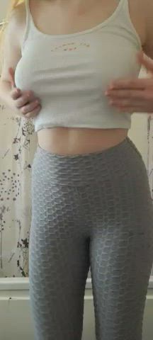 Hope you like my tits 🥺 : video clip
