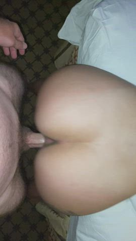Squirting on a Big Dick : video clip
