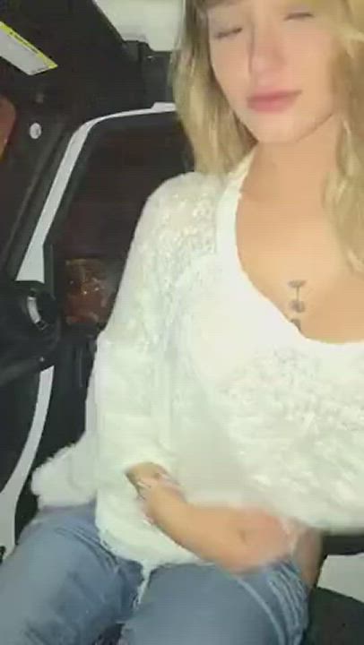A real slut sucking & fucking : video clip