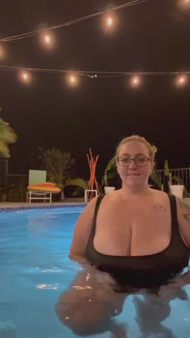 Thick MILFs are such excellent goon fuel : video clip