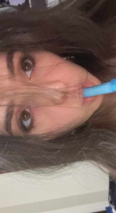 Lil slut at it again : video clip