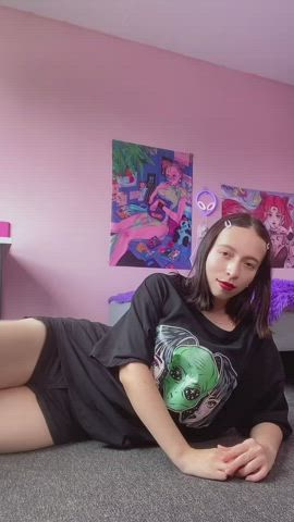 Me usual no makeup vs Me hot fuck kitty : video clip