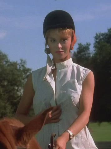 Horseback Riding : video clip