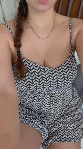 Taking out my 32 DDDs upclose and personal for you :) (19f) : video clip
