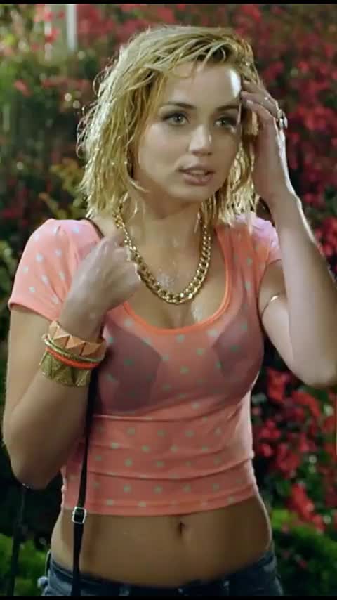 Ana De Armas Wet : video clip