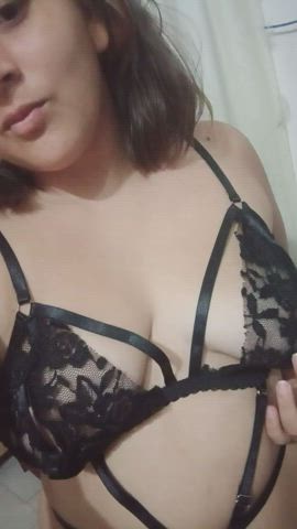 I'm waiting for someone who wants to take possession of my tits. : video clip