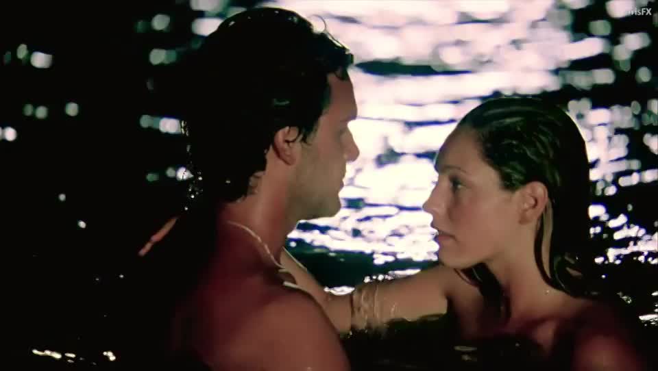 Kelly Brook - Survival Island (2005) : video clip