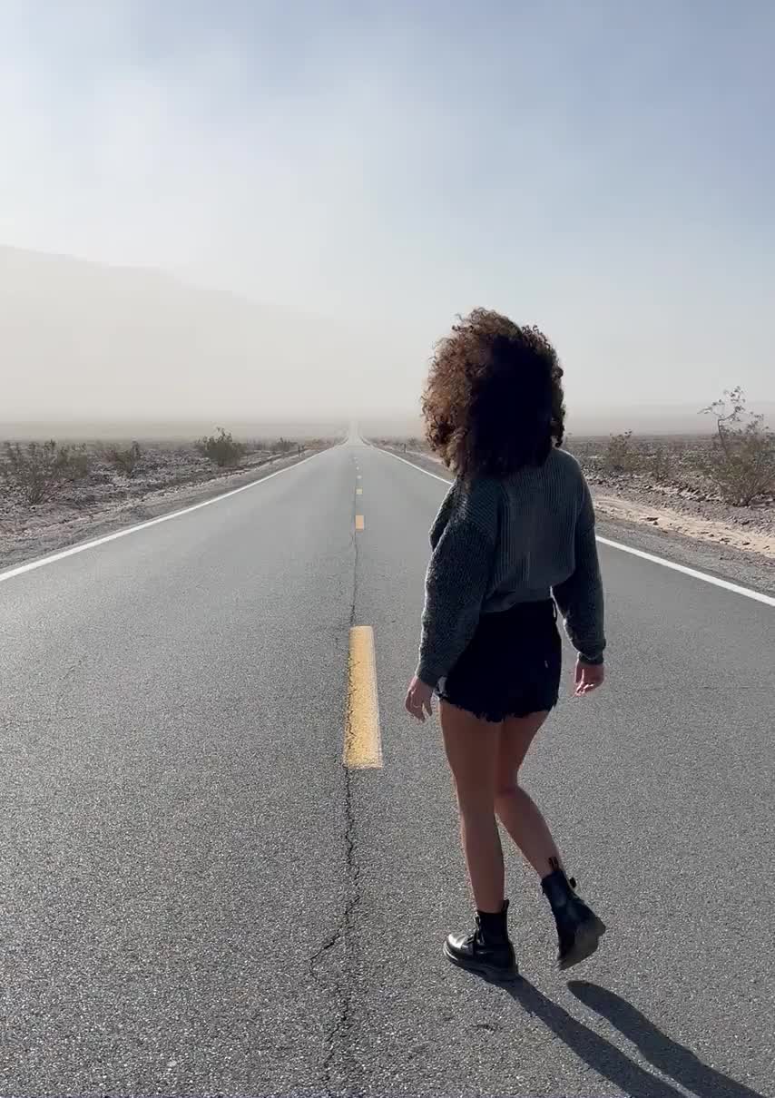 it doesn’t matter how you sort posts, i just want you to see my ass [GIF] : video clip