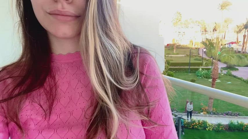 Would you get naughty with me in public ? : video clip