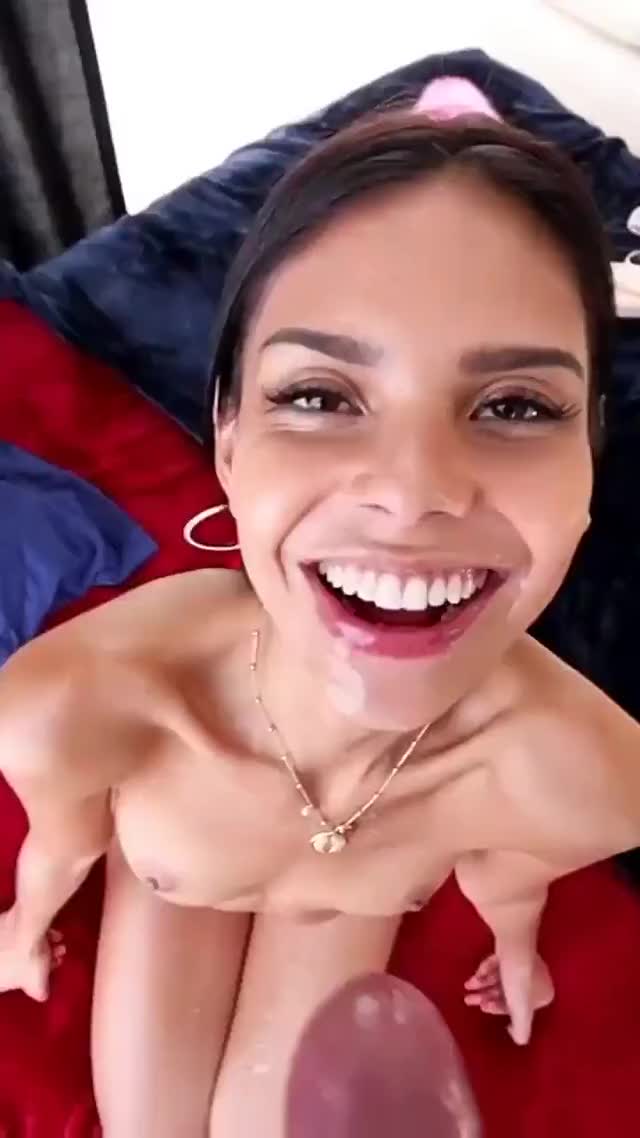 When She Finally Let You Cum After The Holidays : video clip