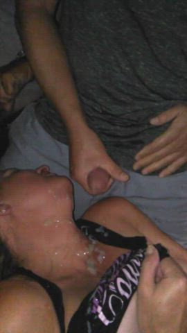 Babe getting glazed with multiple cocks 💦 : video clip