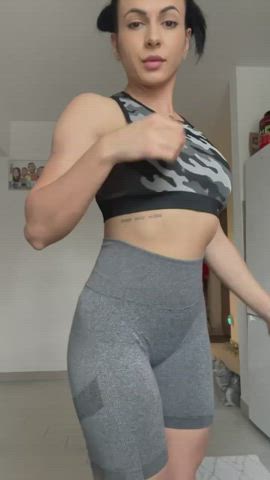 the new outfit for the gym : video clip