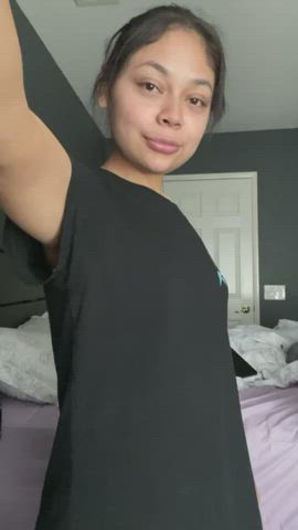 Imagine your cock getting lost in my bush : video clip