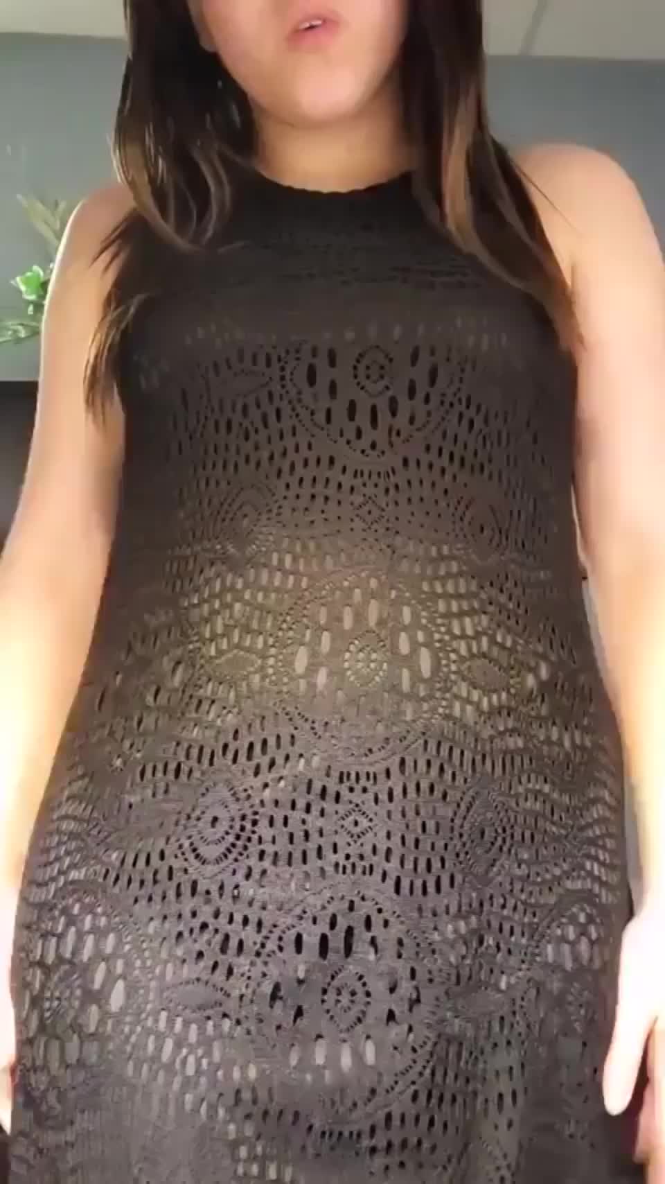 Teasing you so you'll bend me over my desk : video clip