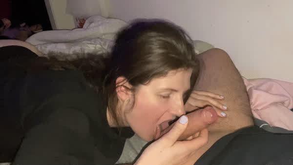 Just want to gag on his dick : video clip
