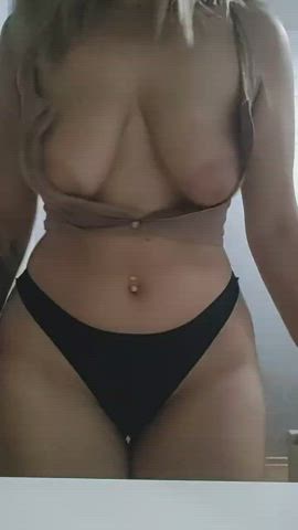 I love squeezing my stacked 33yo boobs : video clip