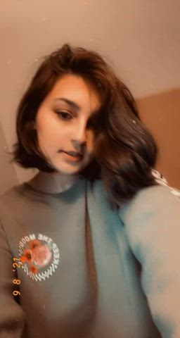 Got some big ol titties for you to use : video clip