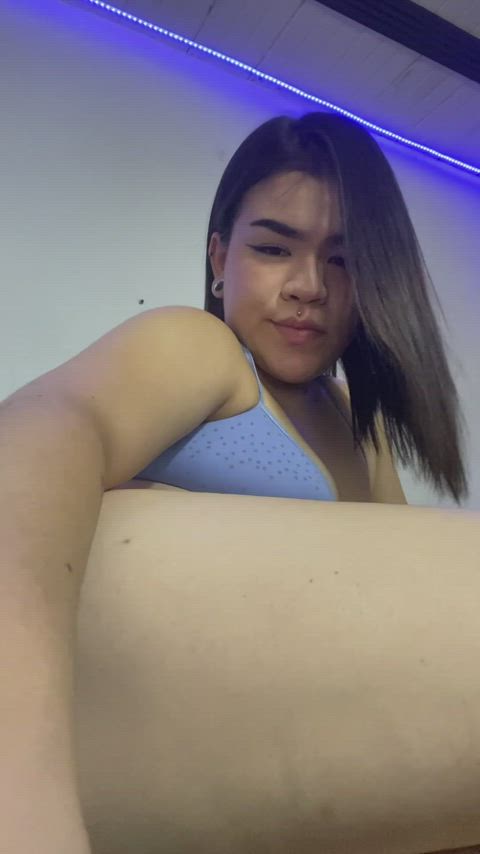 This is my favorite position to get eaten and creampied :) : video clip