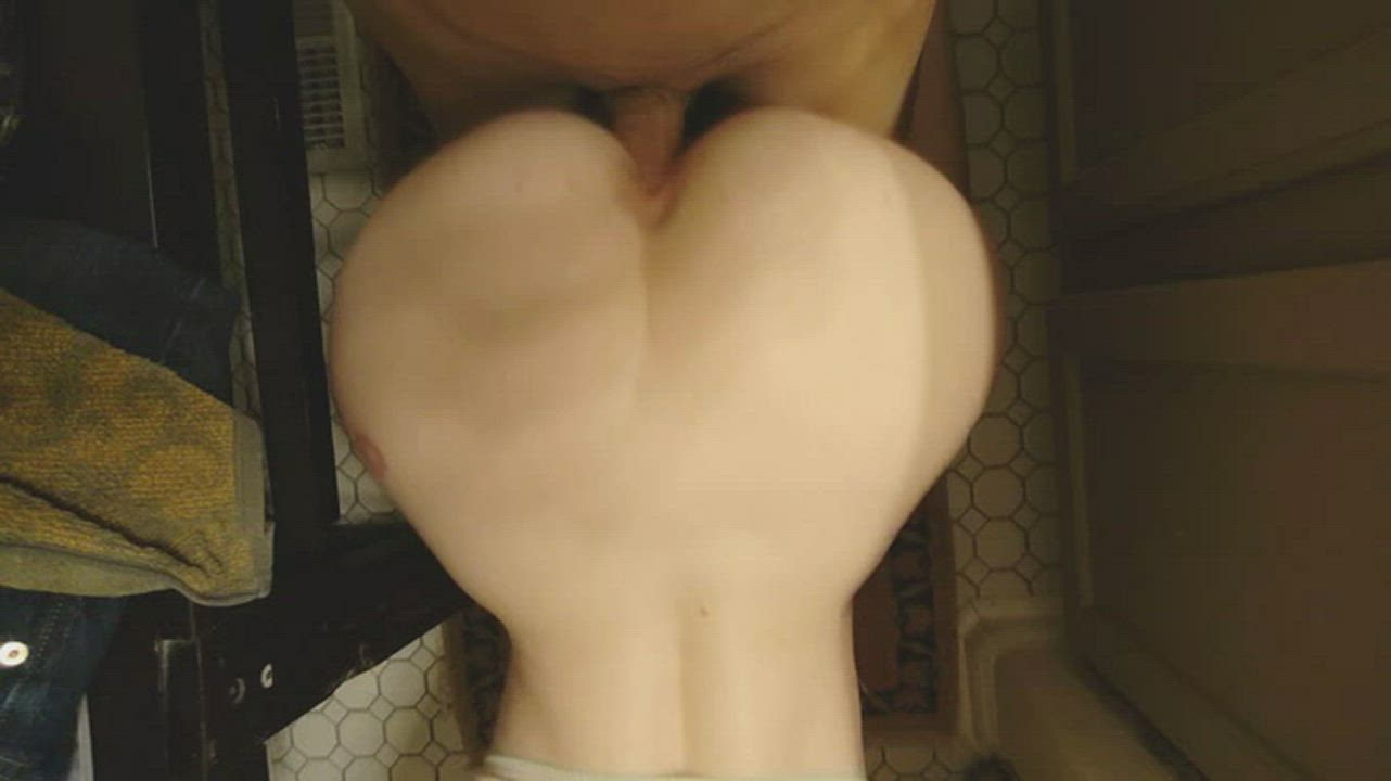 If you're bigger than 4 inches you can be next 😘😍🥵 : video clip