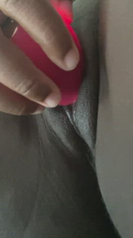 Accidentally had my first squirt! : video clip