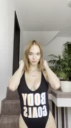 Wanna creampie me? : video clip