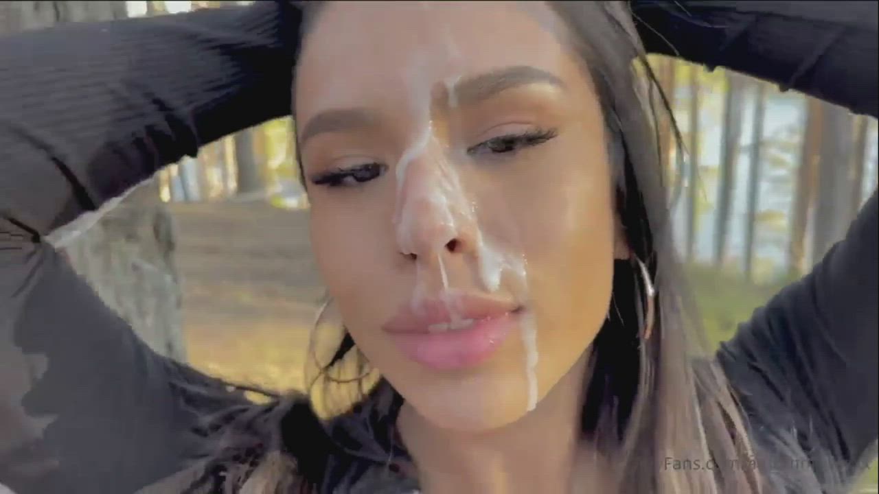 autumn falls outdoor facial : video clip