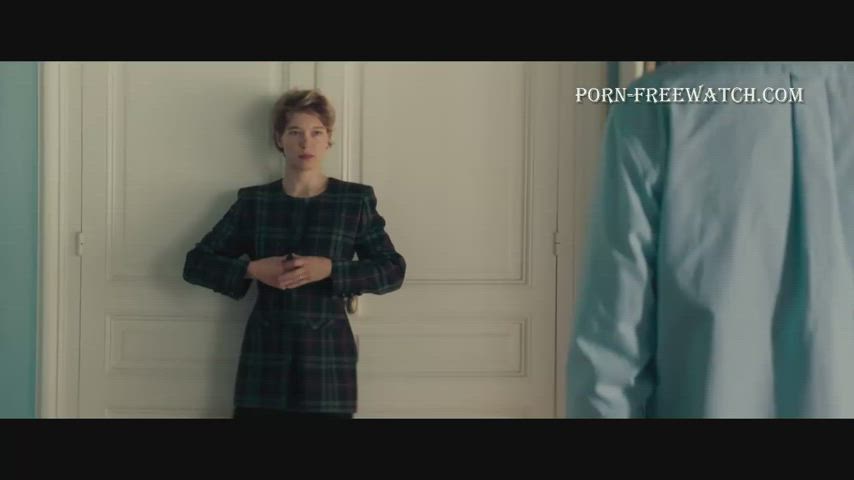Léa Seydoux Nude Tits Scenes "Deception" 2022 : video clip
