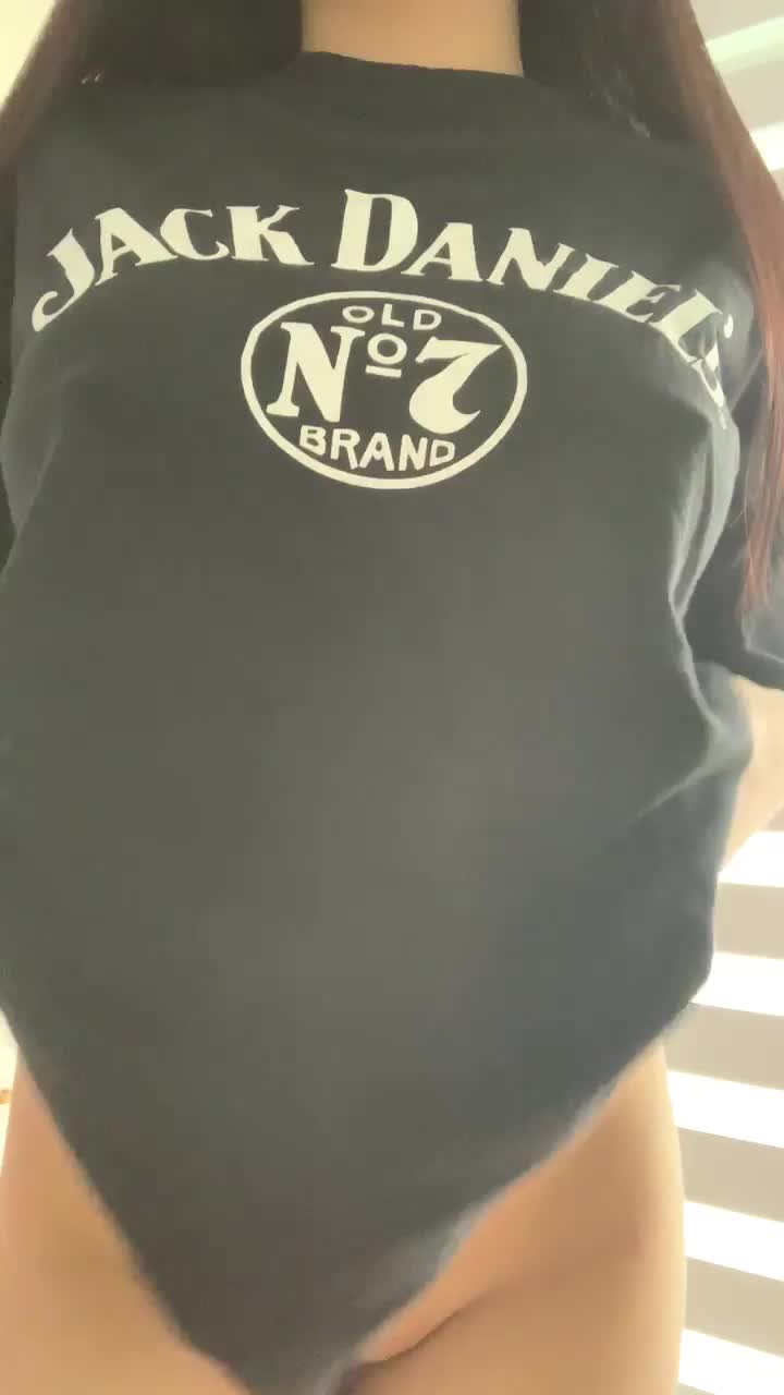 didn't go to class so i can be a hoe : video clip