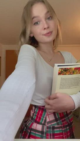 If u give me an A on my exams, I’ll let u do things your wife never could : video clip