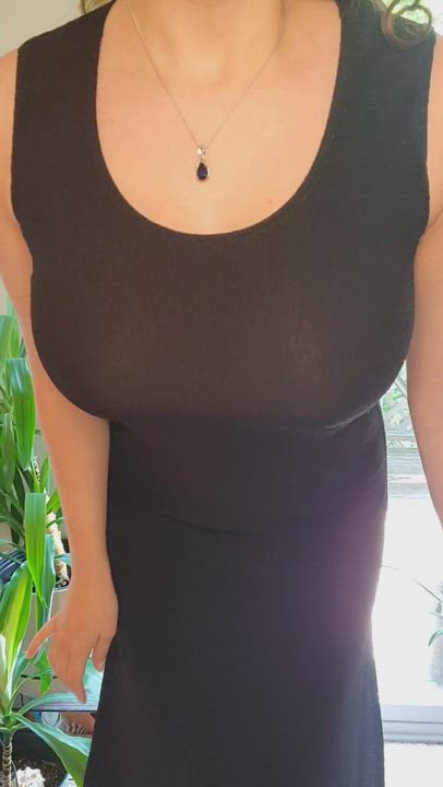 would you be tempted to fuck me if I was your summer intern? (18f) : video clip
