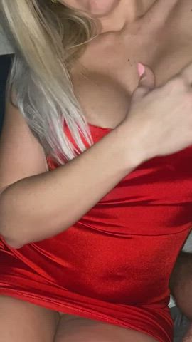 About to choke on this slippery cock : video clip