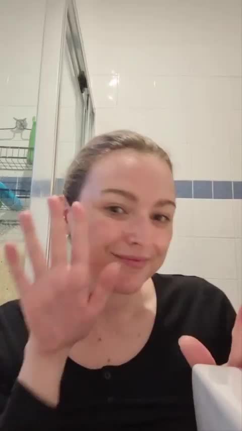 I bet you can guess what my favourite activity is 😏 : video clip