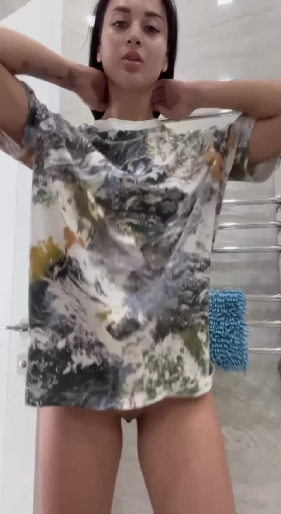 Tiny tits and breeding hips : video clip