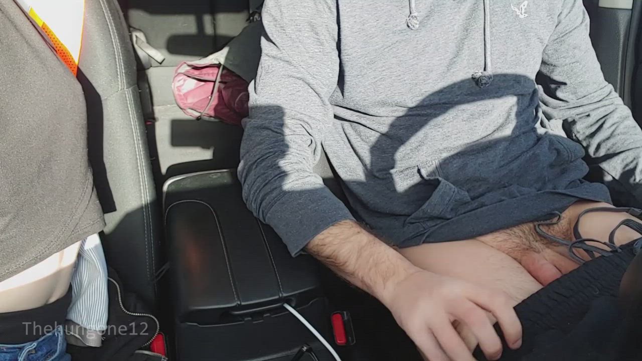Getting my dick sucked in a public lot on a first date : video clip