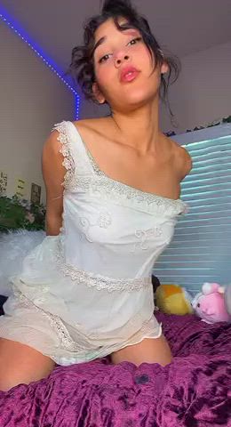 Can I be your submissive 18yo gf? : video clip