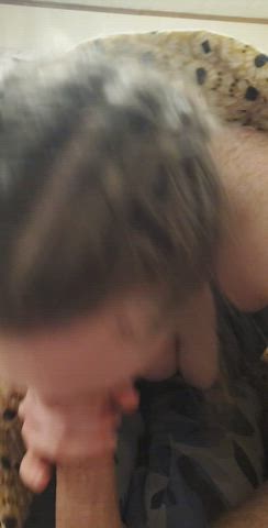 She Slurps so well : video clip