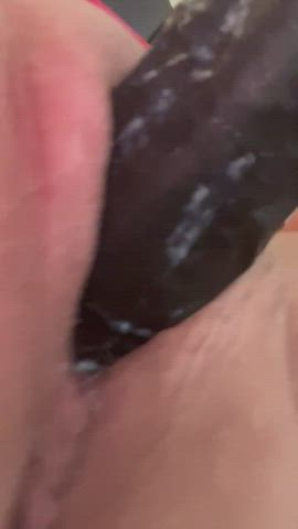 Giving my pussy a good morning work out : video clip