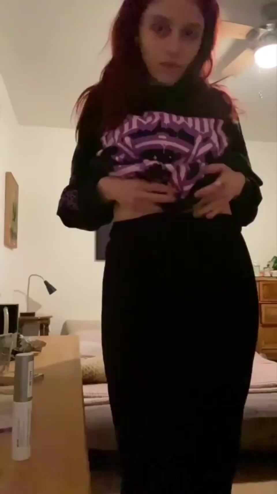 Good morning! Just wanted to show off my boobs 😼 : video clip