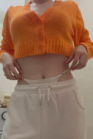 Orange is the best color for fall : video clip