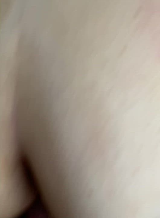 I get lost in those cheeks : video clip