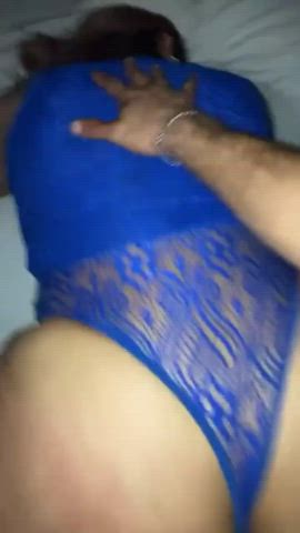 Friend’s mom loves my cock😋 : video clip