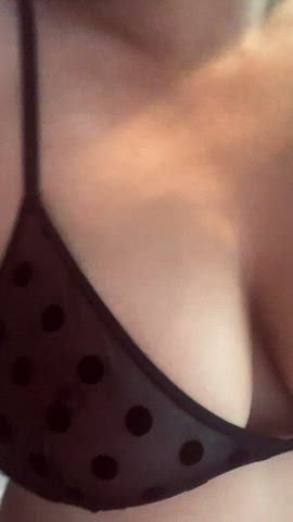I'm so wet : video clip