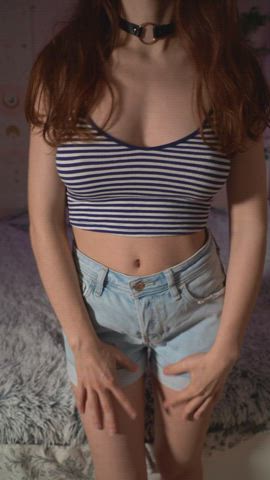 23 [F4M] Smash or pass? tap that up arrow and I'll send nudie for ur answer. DM 👻:[melissaxu26] : video clip
