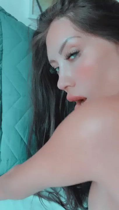 Anal destruction : video clip