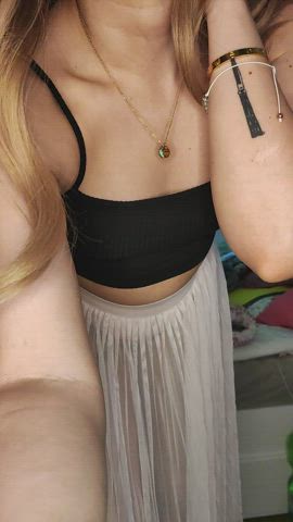 Should I go out like this...Would you approach me in this outfit : video clip