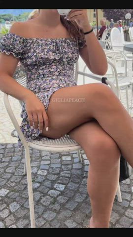 Coffee gets me horny everywhere I am : video clip