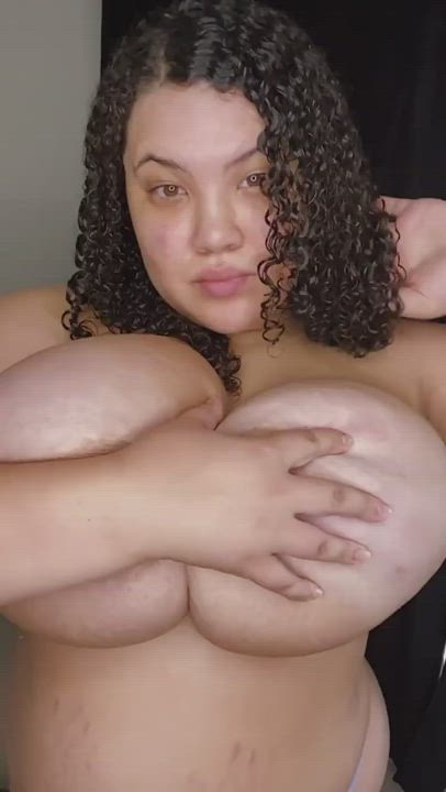 Amazing mixed tits : video clip
