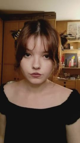 Do you like petite French girls? : video clip