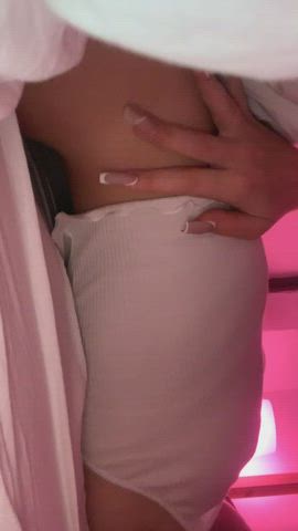 Trying to seduce you like this : video clip